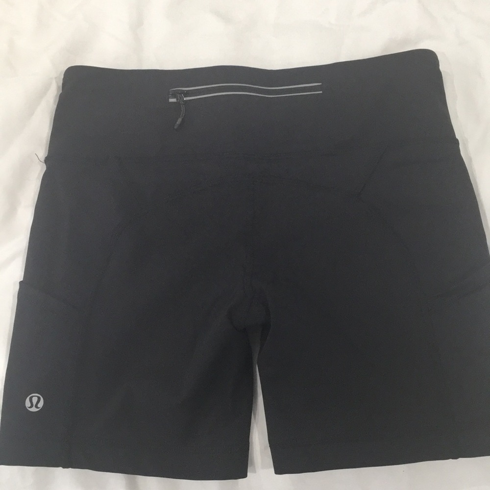 Lululemon shorts 6